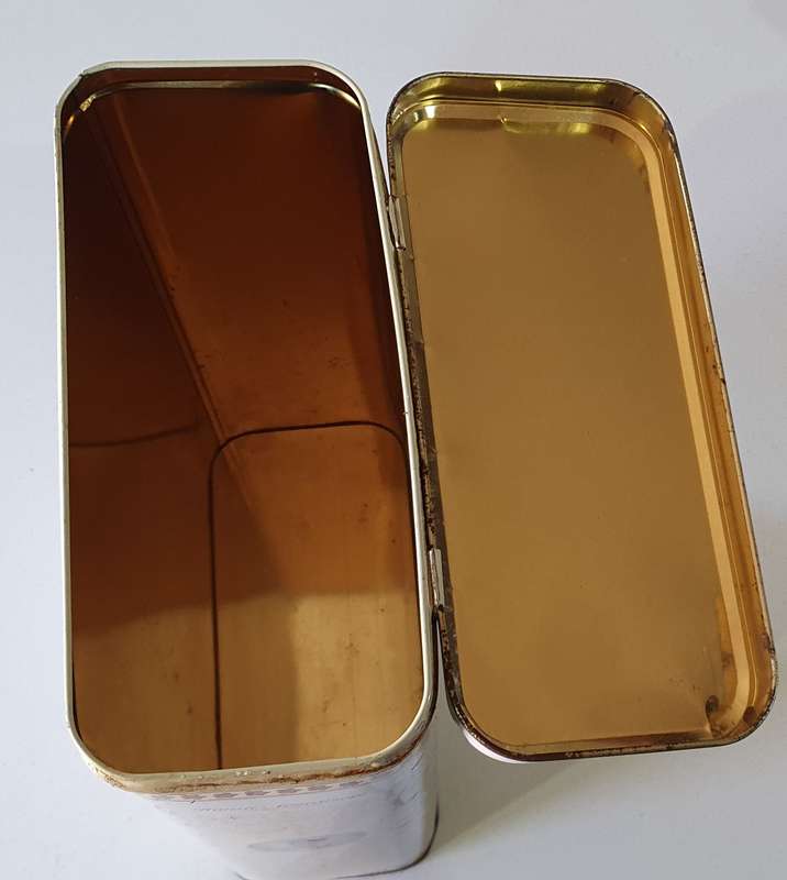 OUMA RUSKS tin as per photos