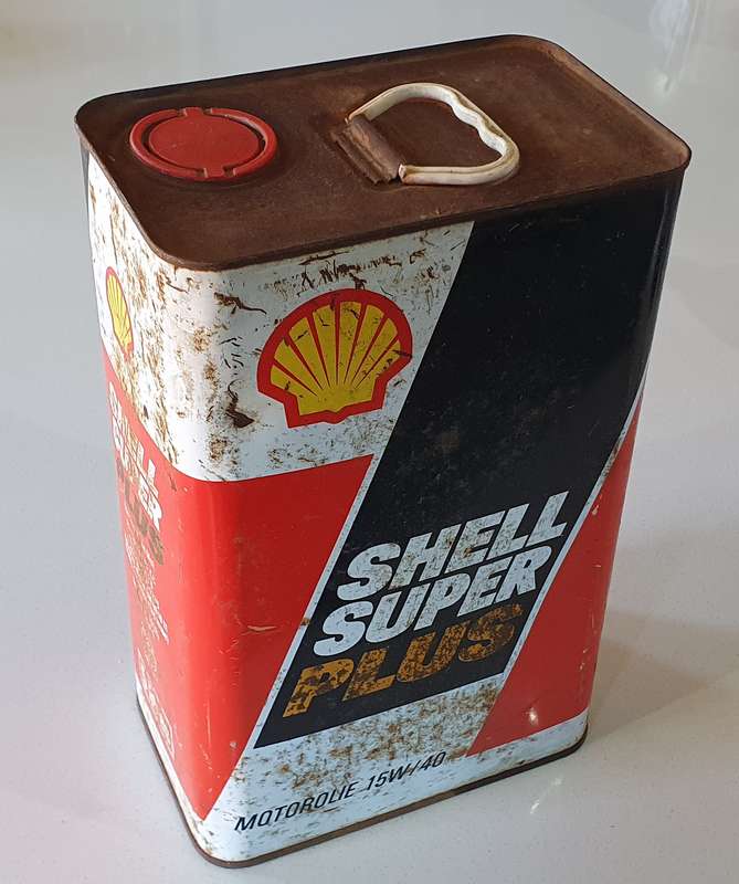Vintage SHELL Super Plus 5 litres motor oil tin as per photo