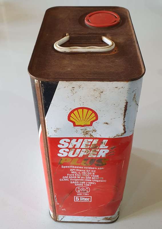 Vintage SHELL Super Plus 5 litres motor oil tin as per photo