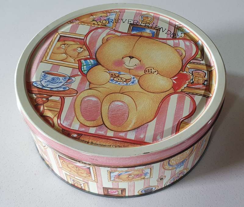 Forever friends bear tin as per photos