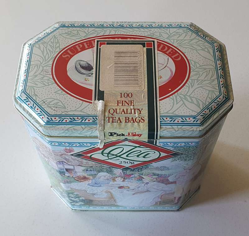 Tea tin as per photos