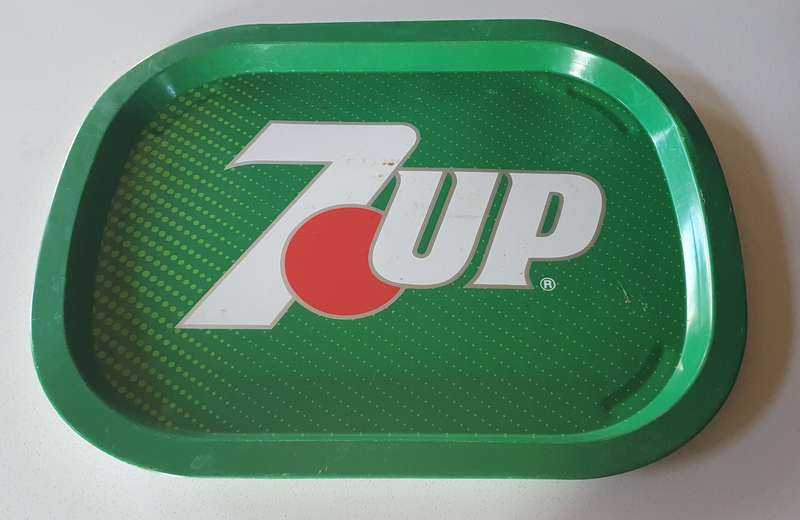 7 UP serving tray as per photo