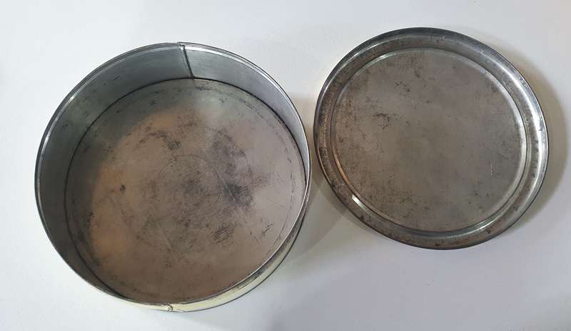 Vintage Cape Dutch house image cake tin as per photos