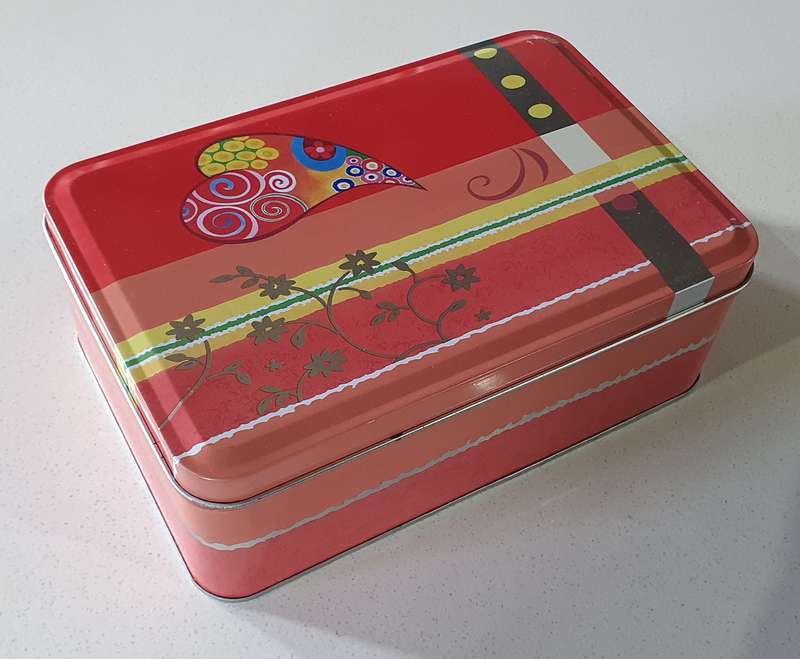 Heart image tin as per photos