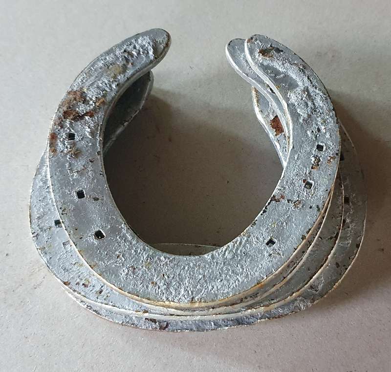 4x Steel Horseshoes as per photo