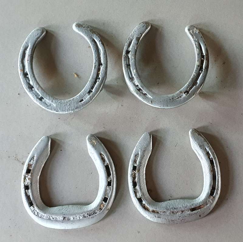 4x Steel Horseshoes as per photo