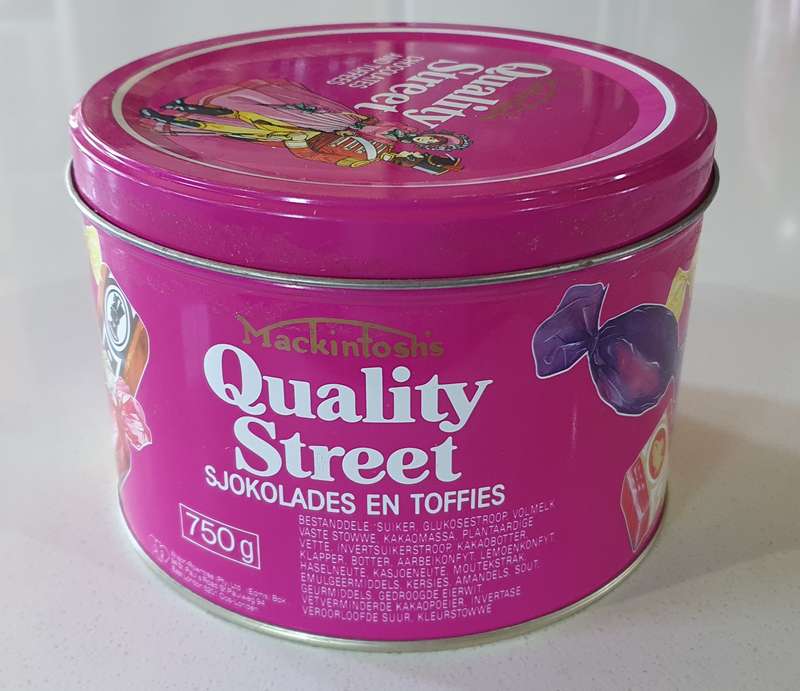 Kellogg's tin as per photos