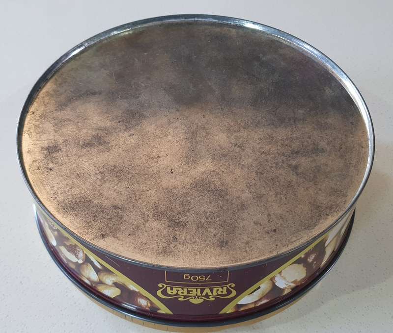 RIVIERA tin as per photos