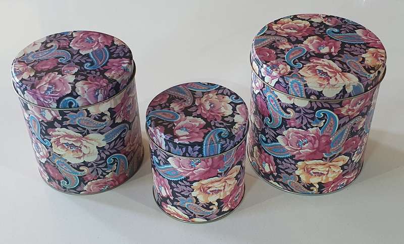 Set of 3 tins as per photos