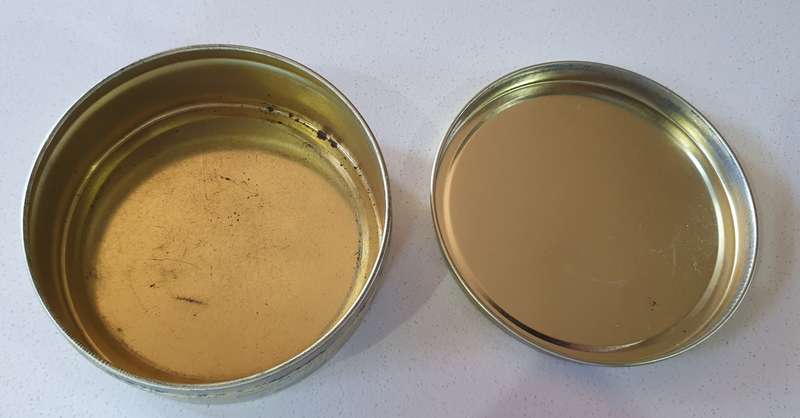 Sweet voyage tin as per photos