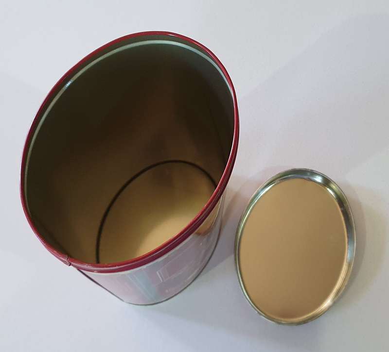 OUMA RUSKS tin as per photos