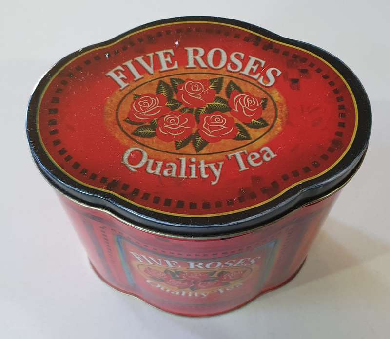 FIVE ROSES tea tin as per photos