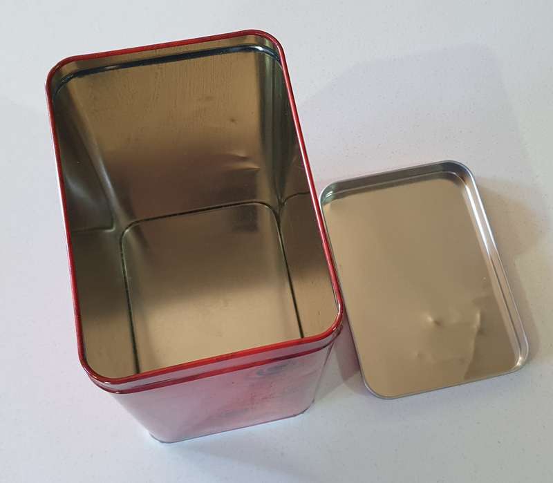 FIVE ROSES tea tin as per photos