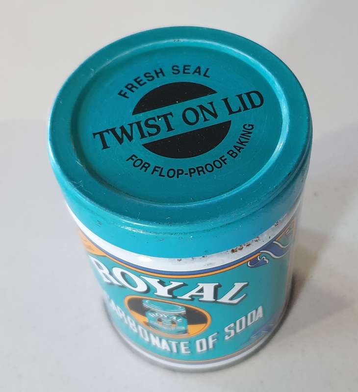 ROYAL BICARBONATE OF SODA tin as per photos