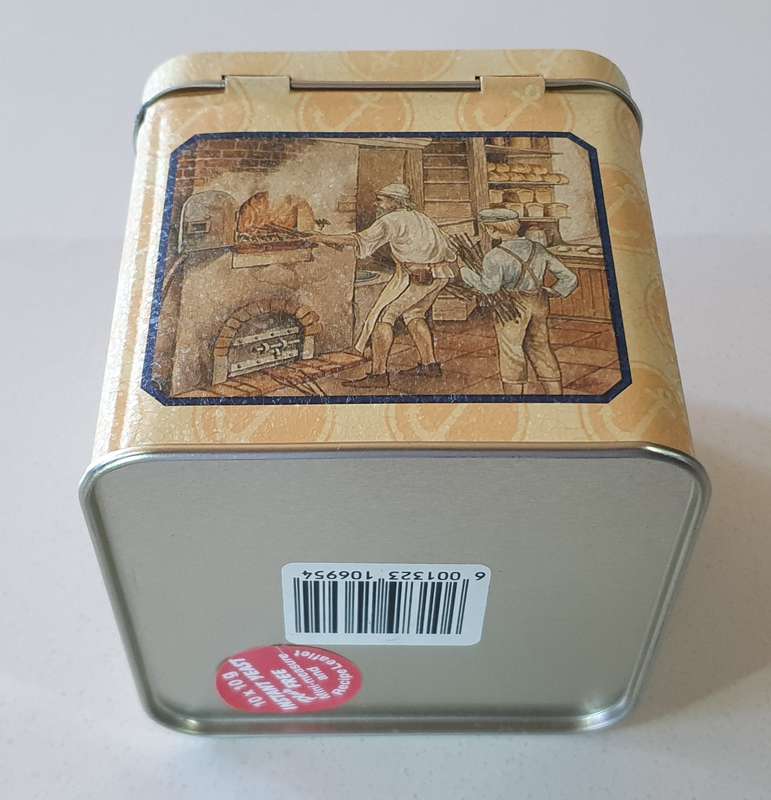 ANCHOR YEAST tin as per photos