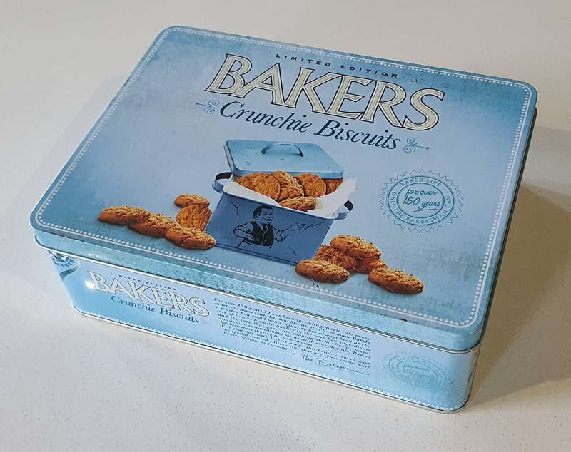 BAKERS BISCUIT tin as per photos