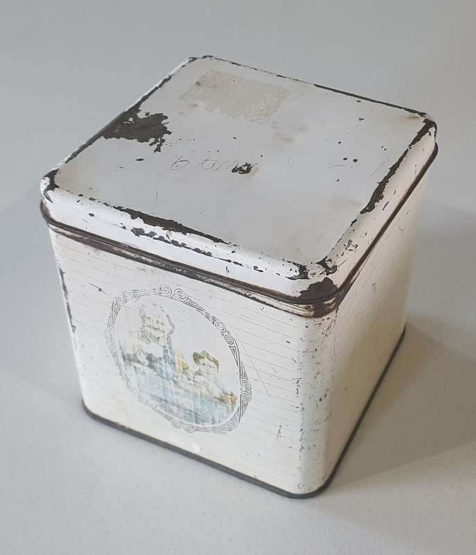 MAZAWATTEE TEA tin as per photos