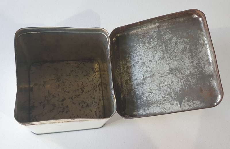MAZAWATTEE TEA tin as per photos