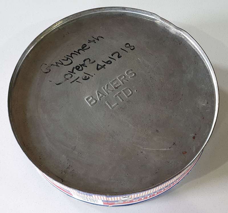 BAKERS biscuits tin as per photos