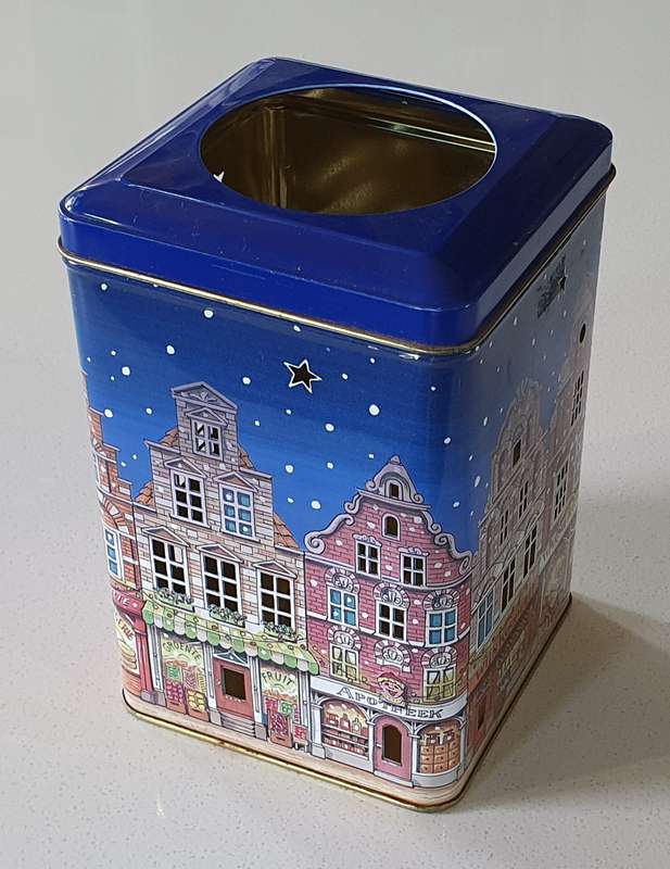 CANDLE LIGHT tin as per photos