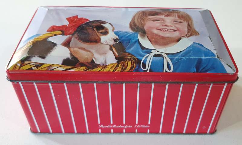 Vintage PYOTT's tin as per photos