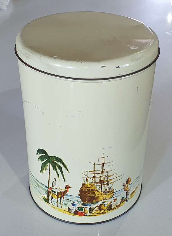 Vintage tin as per photos