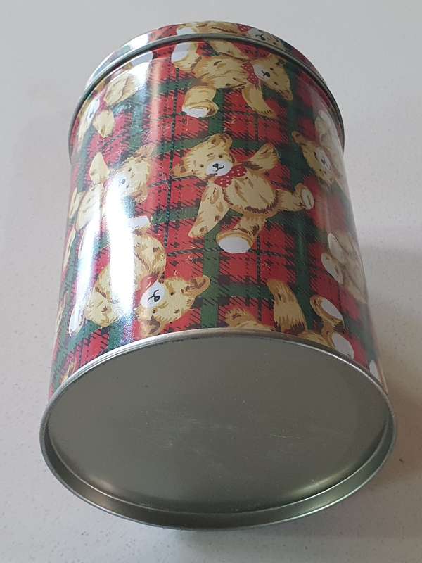 BEAR theme tin as per photos