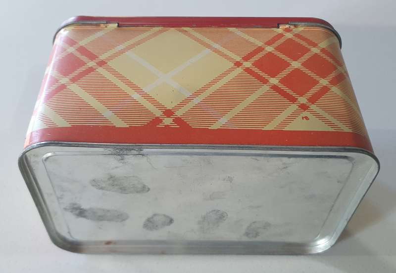 VINTAGE tin as per photos