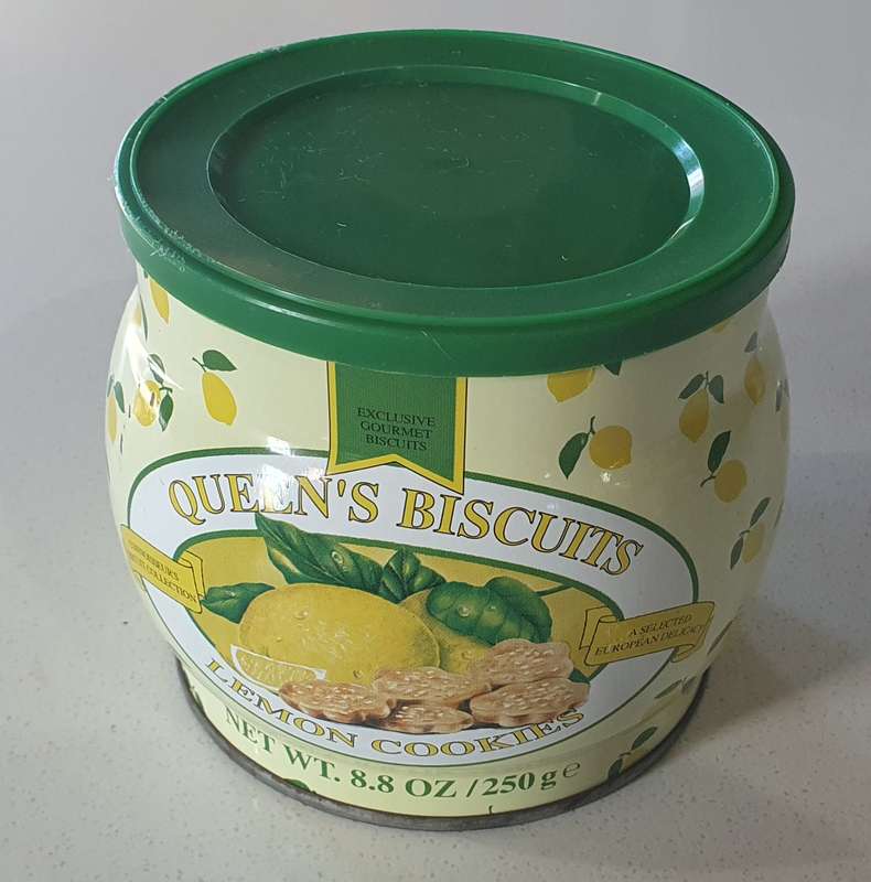 QUEEN's Biscuits tin as per photos
