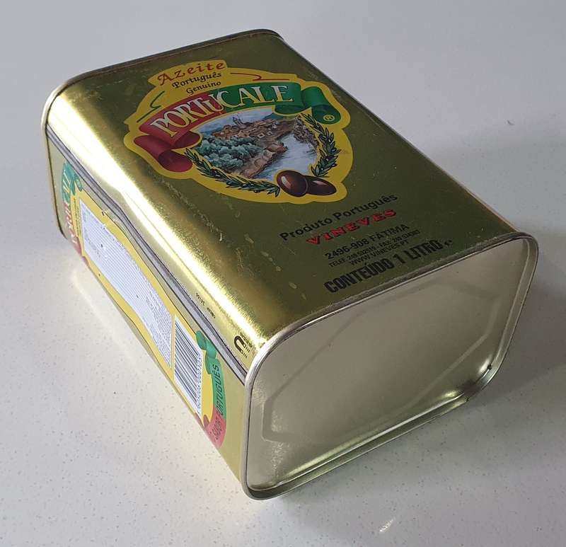 AZEITE Portugues olive oil tin as per photos