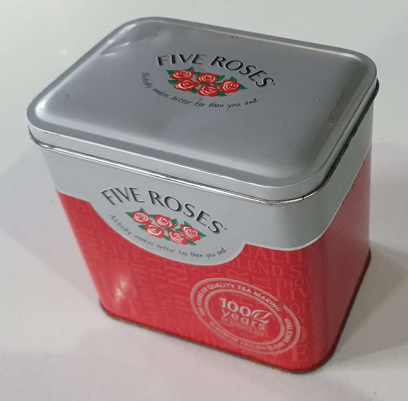 FIVE ROSES tea tin as per photos