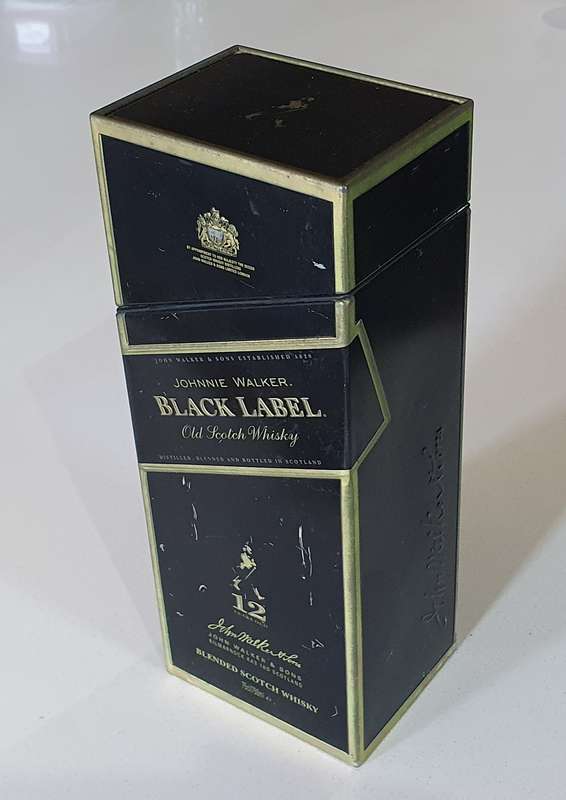 Johnnie Walker tin as per photos