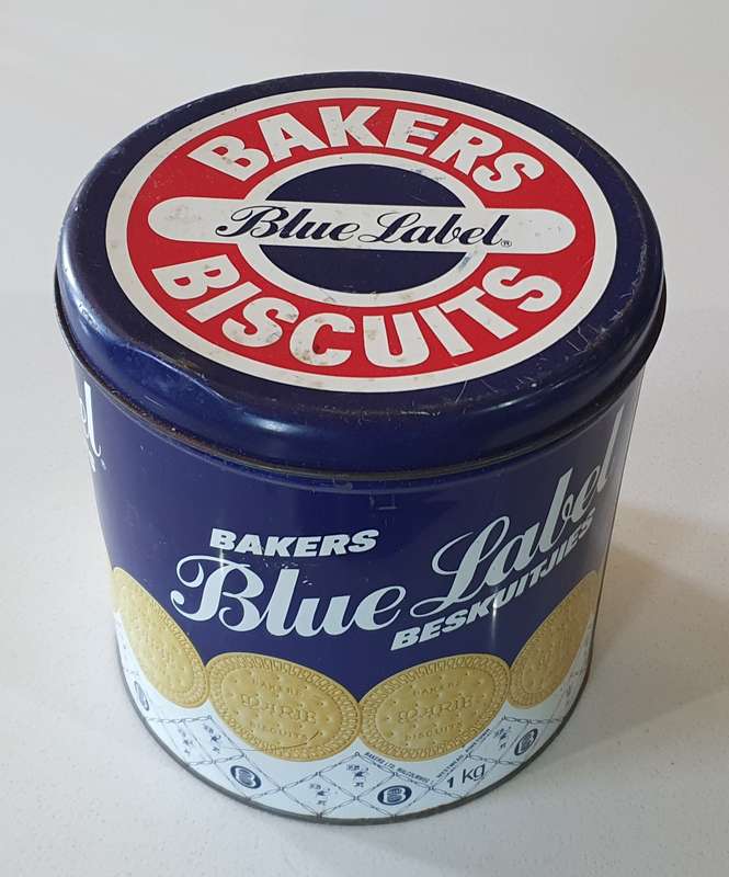 BAKERS BLUE LABEL tin as per photos