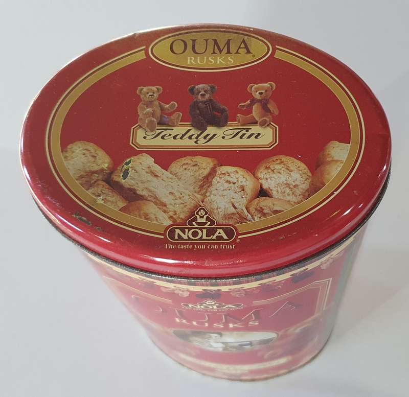 OUMA RUSKS tin as per photos