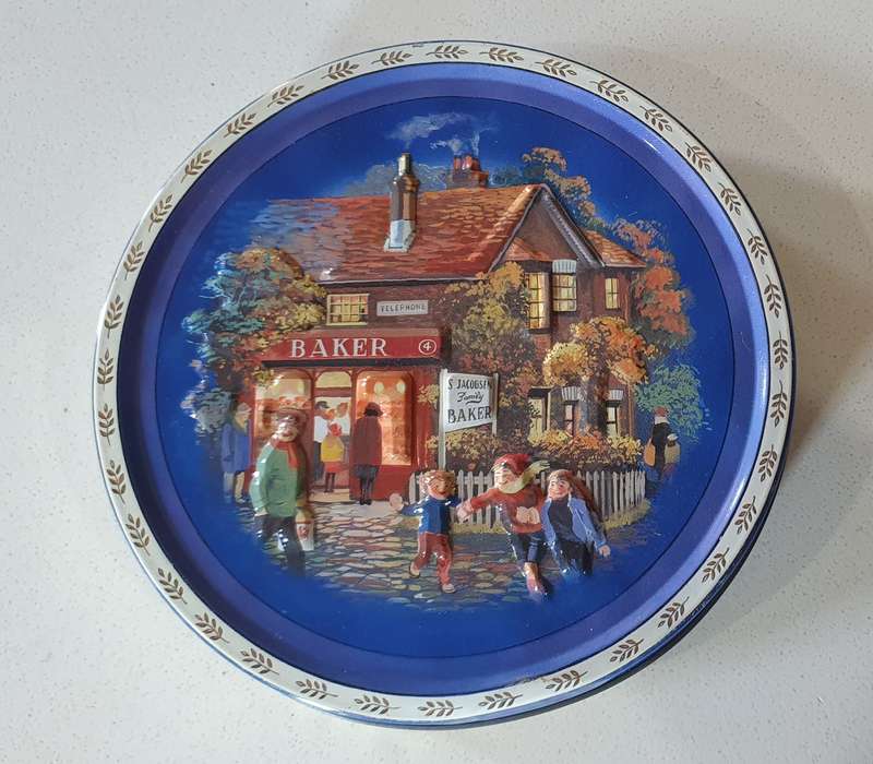 BAKER tin as per photo.