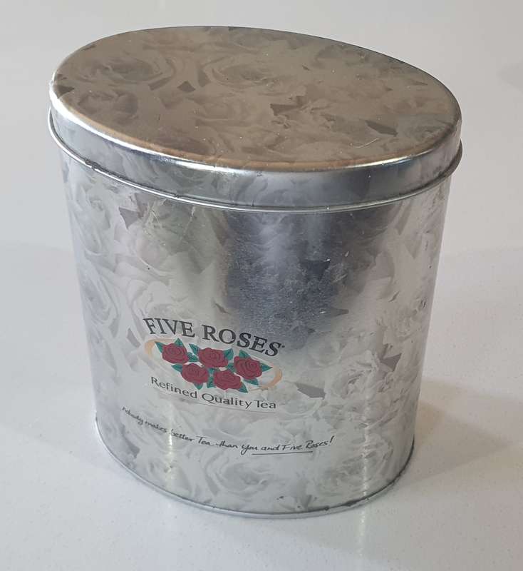 FIVE ROSES TEA tin as per photo