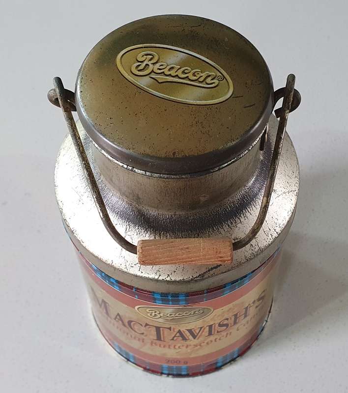 BEACON MACTRAVISH's CANDY tin as per photos