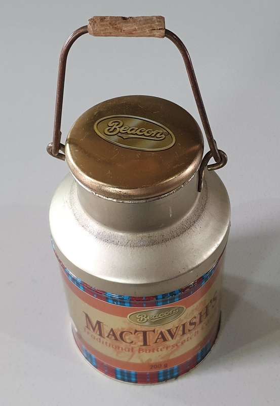 BEACON MACTRAVISH's CANDY tin as per photos