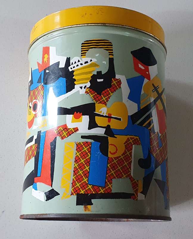 ARTY tin as per photos
