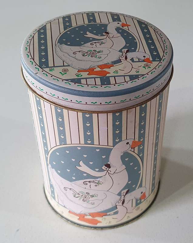 DUCK'S theme tin as per photos