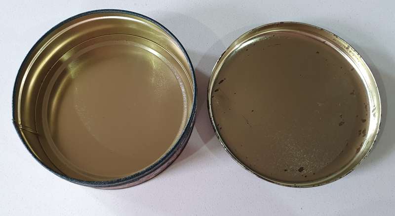 Tin as per photos