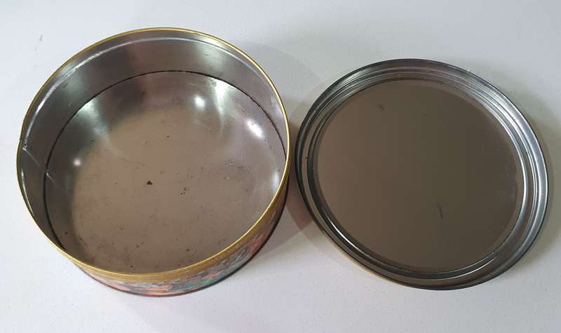 Tin as per photos