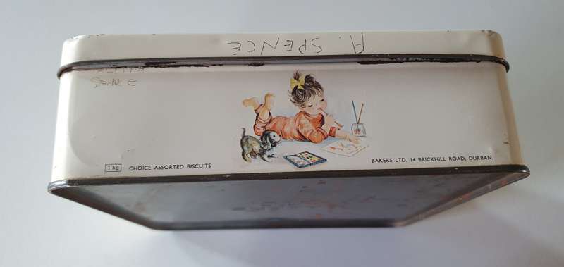 BAKAERS BISCUIT tin as per photos