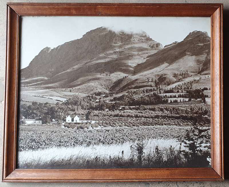 Vintage wooden frame as per photos