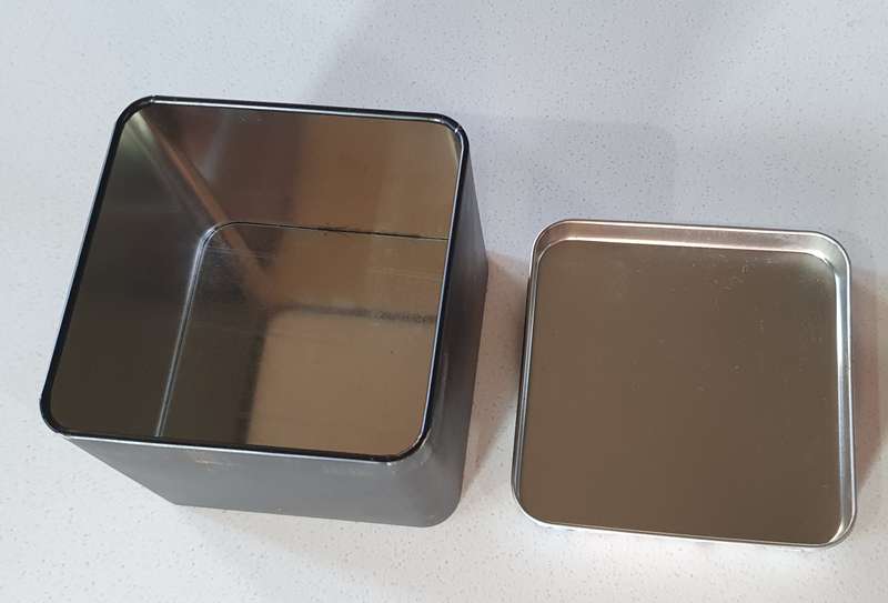 TEMPO tin as per photos