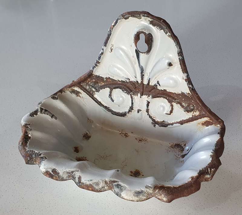 Vintage enamel soap holder as per photos
