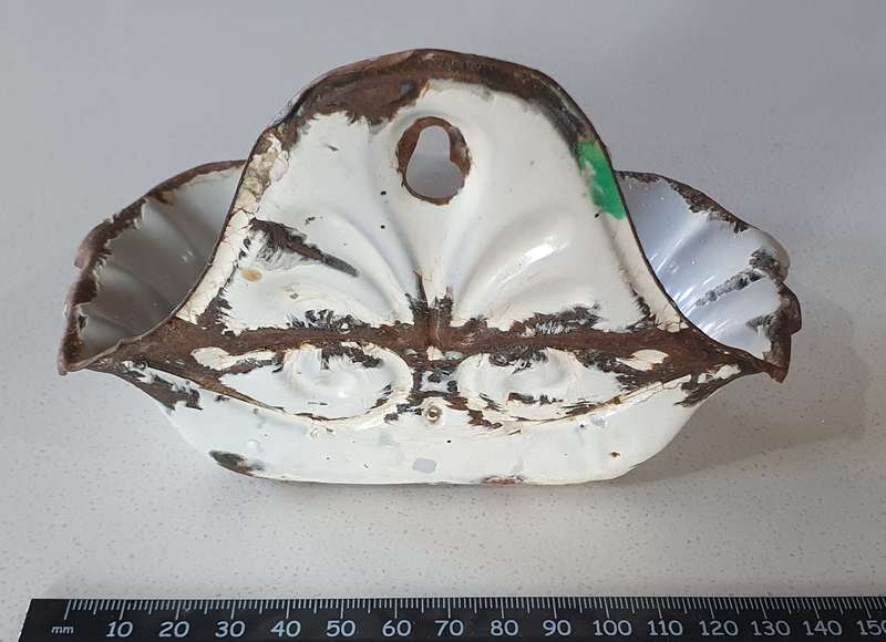Vintage enamel soap holder as per photos