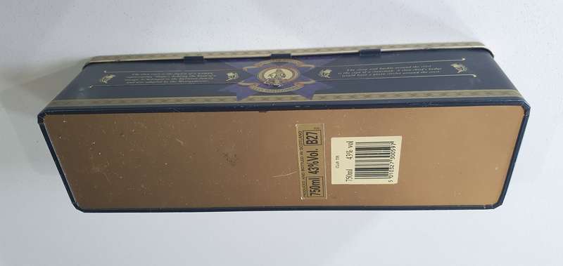 GLENFIDDICH WHISKY tin as per photos