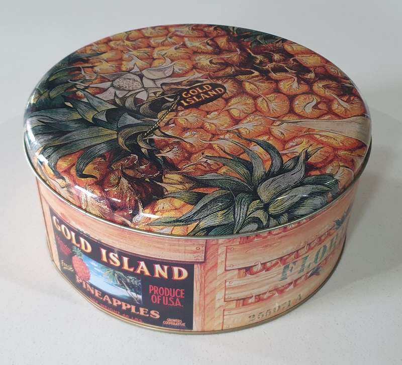 GOLD ISLAND tin as per photos