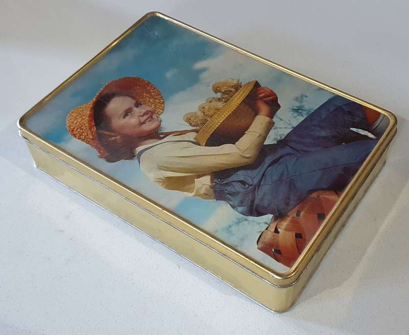 EDWARD SHARP tin as per photos